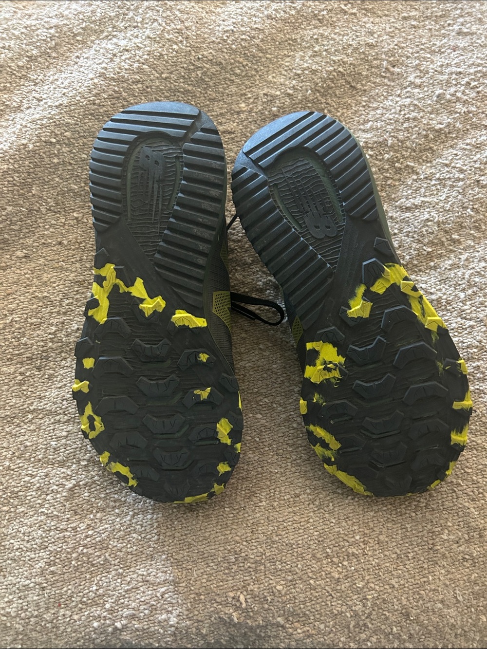 New Balance Men’s Gray and Neon Yellow Sneakers - Picture 7 of 8
